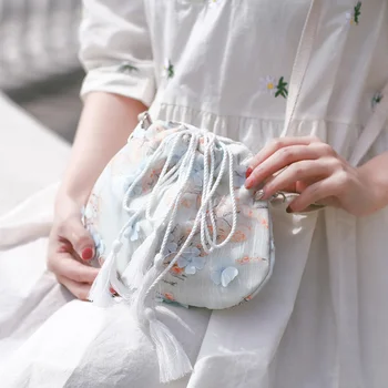 

Fashion Embroidery Women Handbags Tassel Classical Style Pink Ladies Shoulder Bags Female Designer Crossbody Bags and Purses