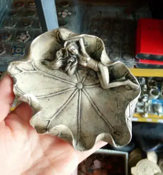 

Antique sculpture beauty Cupronickel ashtray ornaments