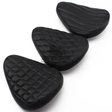 Motorcycle Roll Leather Solo Seat Saddle Seat Black For Harley Davidson Sportster 883 XL Chopper Bobber цена Motorcycle Roll Leather Solo Seat Saddle Seat Black For Harley Davidson Sportster 883 XL Chopper Bobber цены онлайн