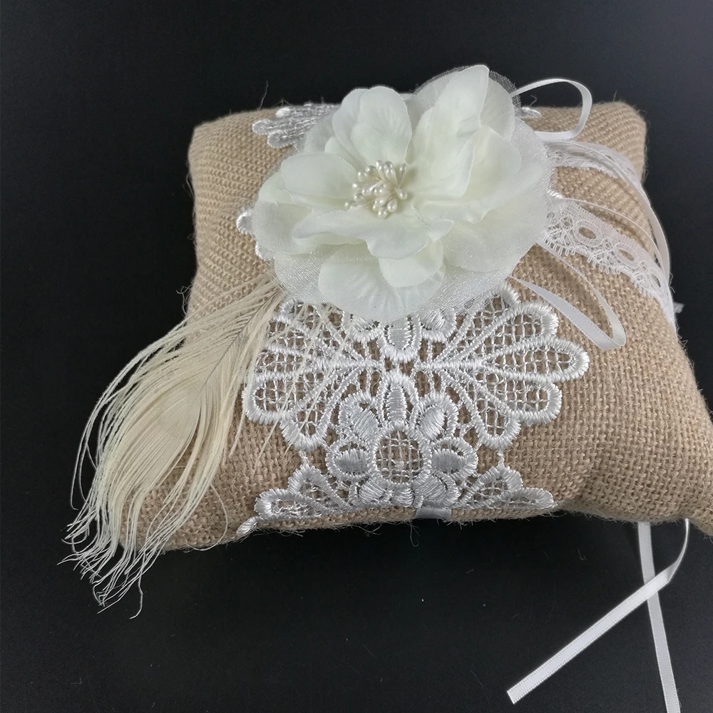 LIMITED 18x18cm Burlap Hessian Rustic Wedding Ring Pillow Cushion Ring Bearer Lace Flower for Wedding Ceremony Wedding Supplies