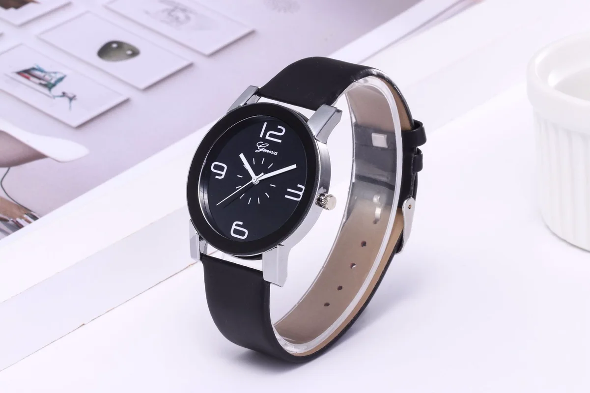 New fashion belt watch sports casual electronic boy watch gift bag