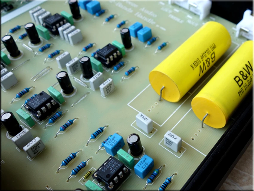 Аудио можно настроить двухполосный динамик DSP активный кроссовер с делителем