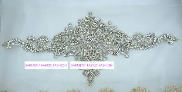 

Ethnic Indian silk wedding dress handmade embroidered silver and gold rhinestone applique clothing belt accessories