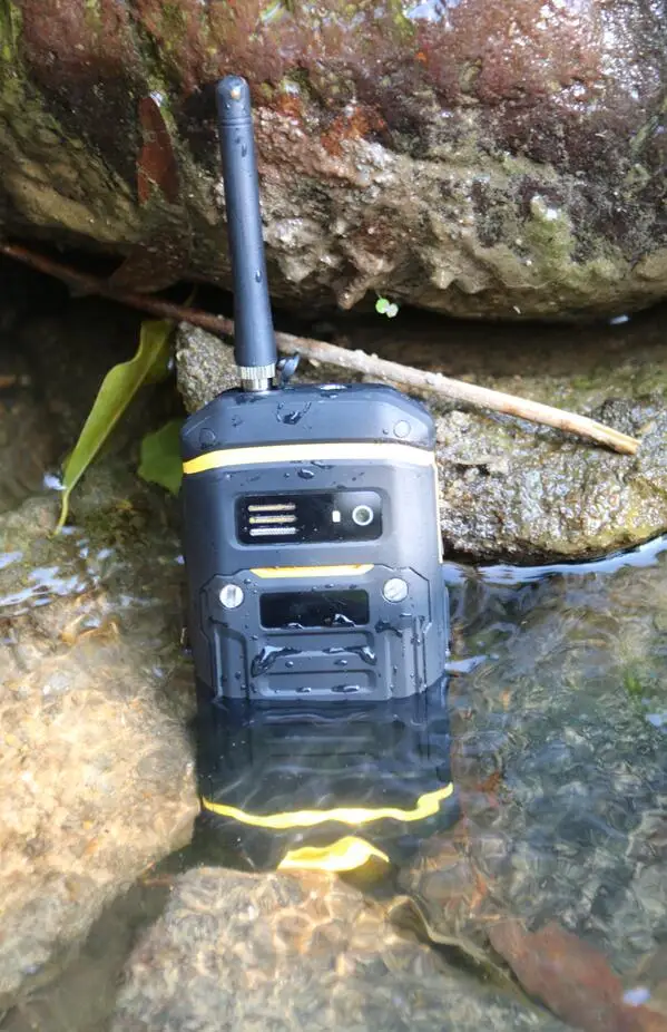 2 piezas teclado ruso Jeasung X6 grande del teléfono de la batería resistente impermeable de los teléfonos celulares de antorcha Walkie Talkie función ip67 2 piezas teclado ruso Jeasung X6 grande del teléfono de la batería resistente impermeable de los teléfonos celulares de antorcha Walkie Talkie función ip67