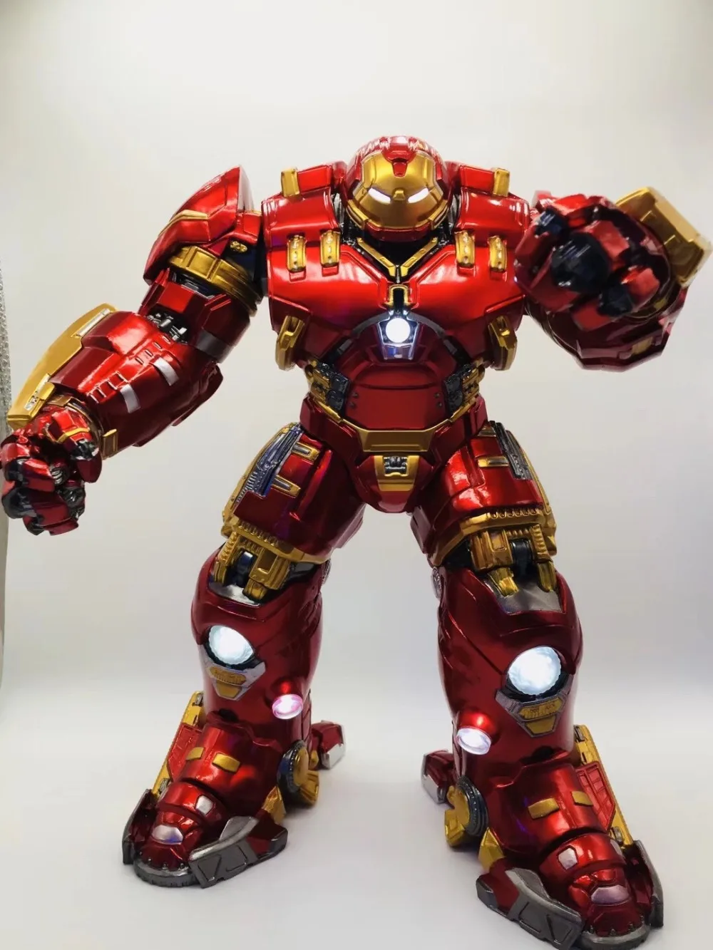 

10 Inches Marvelous Figure Avengers: Age of Ultron Iron Man Mark4 LED PVC Action Figure Model Collection Toys Best GiftS M73