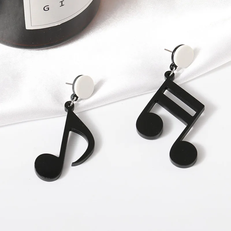 Модные асимметричные серьги-гвоздики с музыкальной нотой, черные акриловые милые женские ювелирные изделия, персональные серьги с музыкальной нотой E365