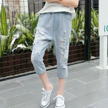 Детские летние шорты для больших девочек, одежда с дырками, новые эластичные джинсовые штаны с жемчужинами, Детские хлопковые леггинсы для детей 6-14 лет