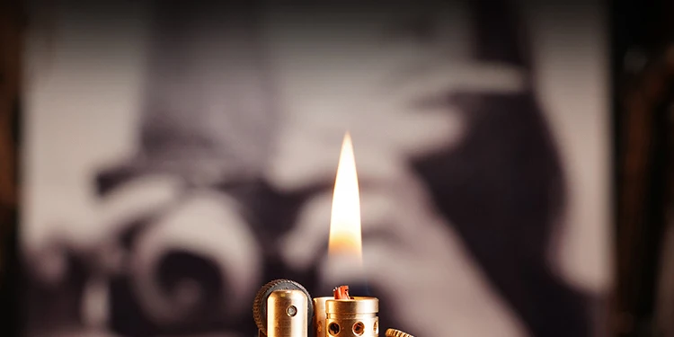 Ручная латунная металлическая бензиновая Зажигалка для сигарет, прозрачное стекло, масляный бак, герметичный, менее летучий, коллекция подарков 178 г 100*35 мм