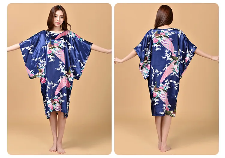 Deep blue peacock1