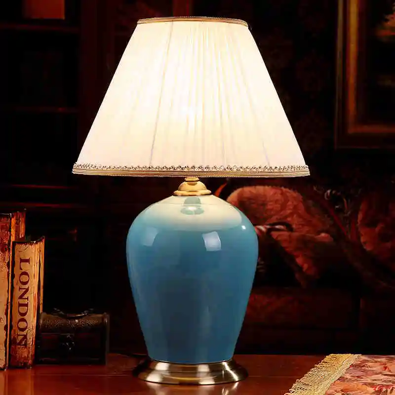 

Китайская антикварная Винтажная настольная лампа для гостиной, фарфоровая Керамическая Настольная лампа, свадебное украшение, современная настольная лампа с синим стеклом