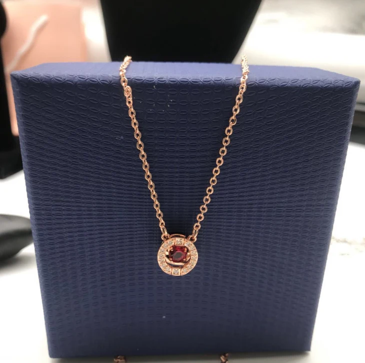 

JKJ beating heart Sell like Hot Cakes lady Fashion Heart Pendant Necklace Crystal jewelry New Girls Women Jewelry