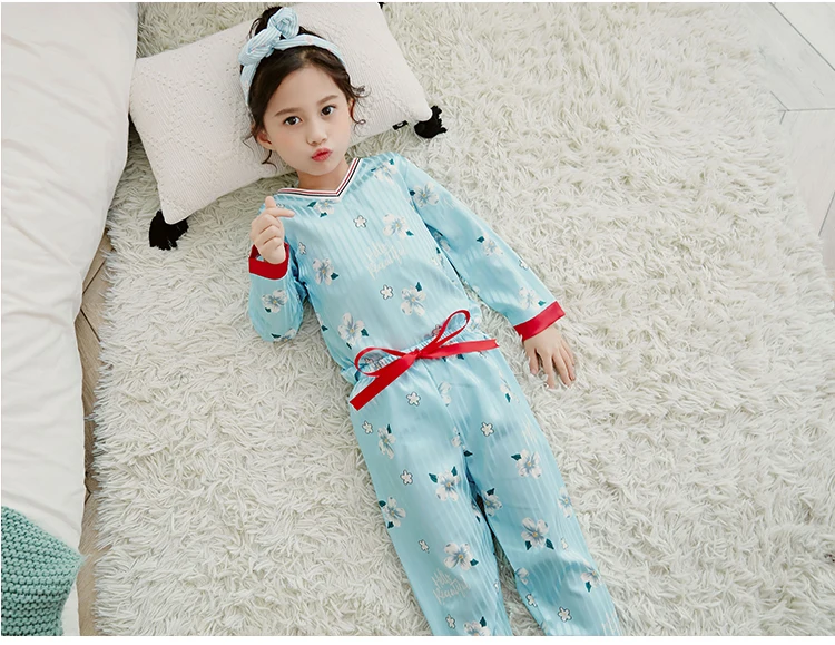 Повседневный Детский Рождественский осенний Пижамный костюм с v-образным вырезом из 2 предметов для девочек детская одежда для сна хлопковая Домашняя одежда с ананасом детский пижамный комплект