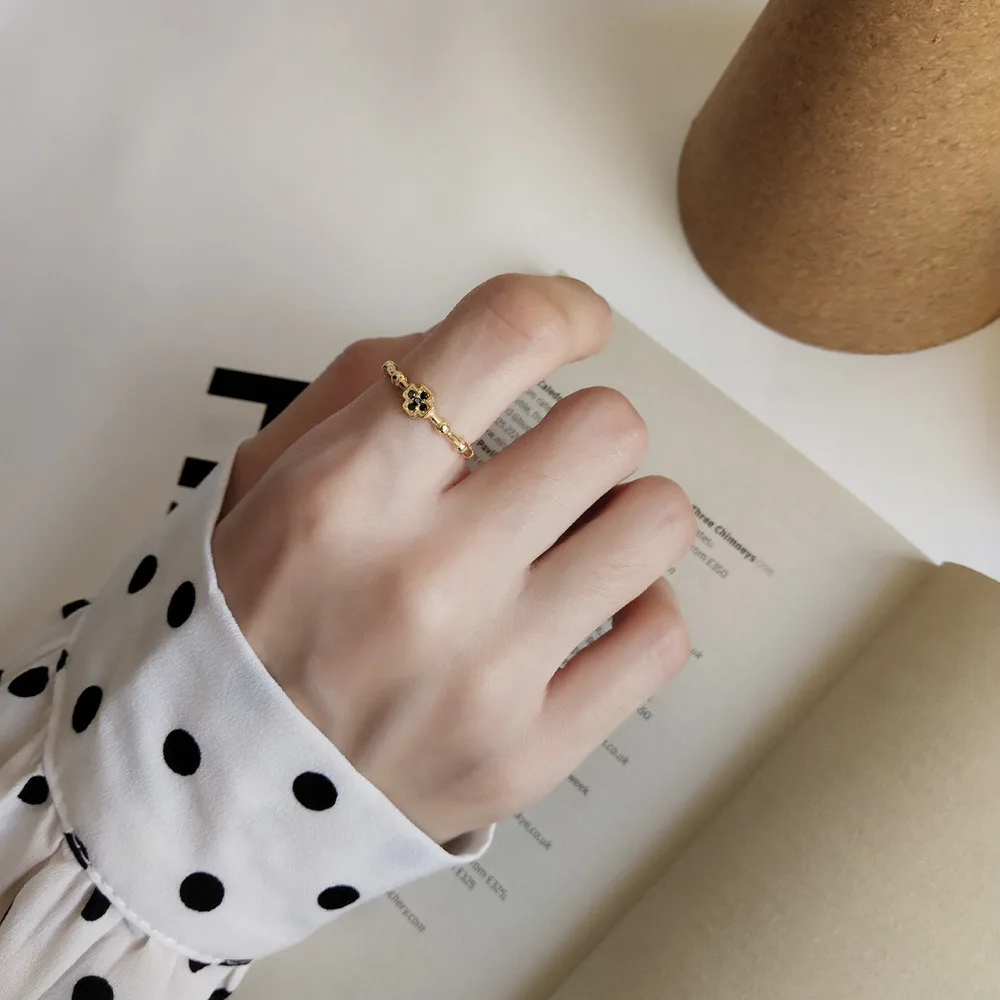 Новое кольцо из стерлингового серебра 925 пробы, модное кольцо с черным цирконием, простые трендовые женские серебряные ювелирные изделия