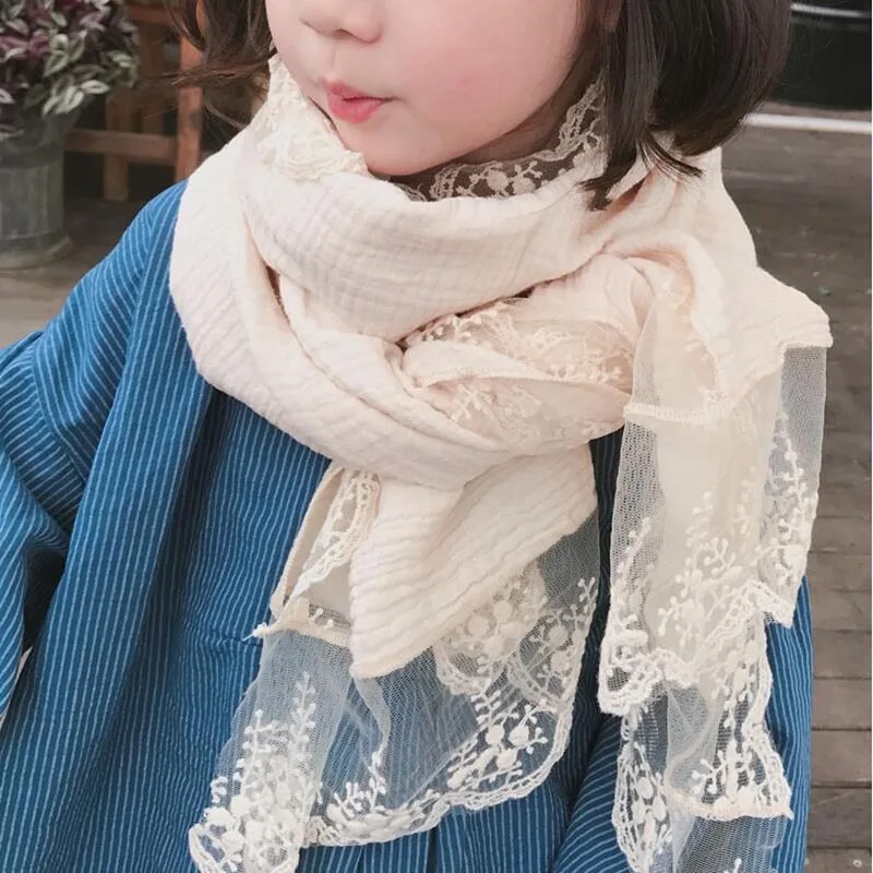 

2019 new girls scarves Korean sweet Princess cotton scarf children winter girl lace mesh scarf thin