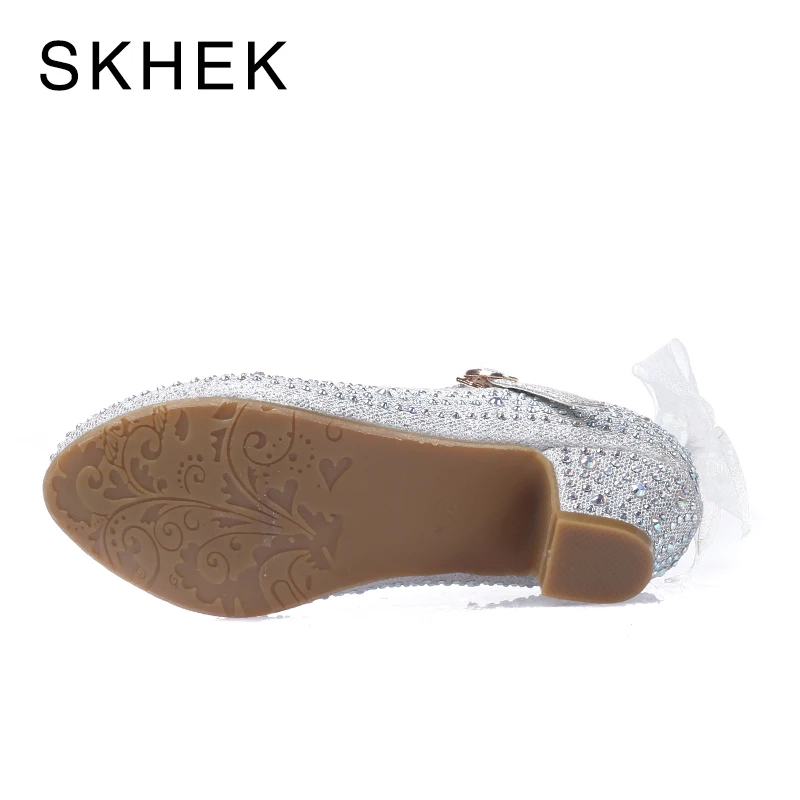 SKHEK/детская обувь для девочек; сандалии для детей с блестками и бабочкой; детская обувь на низком каблуке; праздничные сандалии для девочек; обувь на высоком каблуке