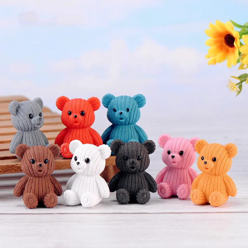

2019 Popular Party Home Decoration Accessories Cute Plastic Teddy Bear Miniature Fairy Easter Animal Garden Figurines Home Decor