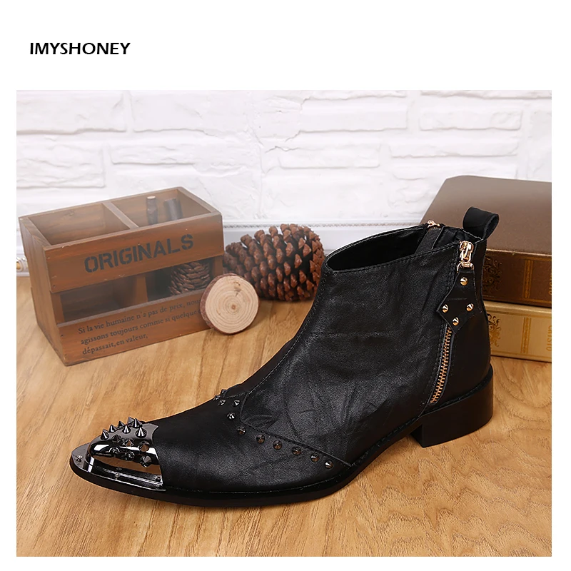 

2017 new Genuine Leather Men Boots Fashion Mens Ankle Boots Westorn Style Rivet Decoration on Tips of Toes