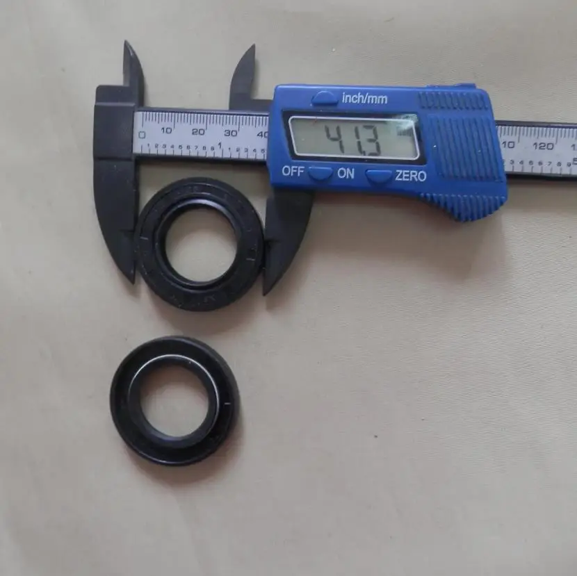 OIL SEAL HONDA GX120 GX160 GX200 3