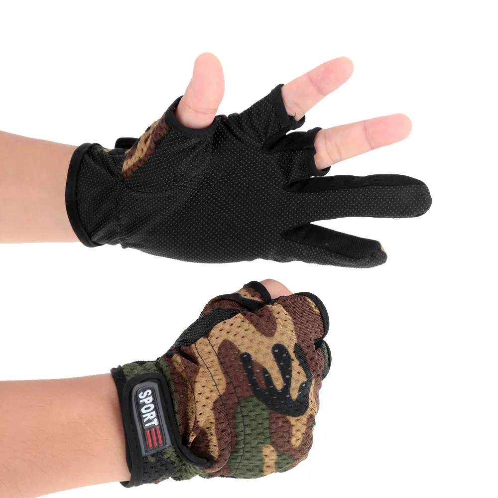 Camouflage Colored Protective Fishing Gloves