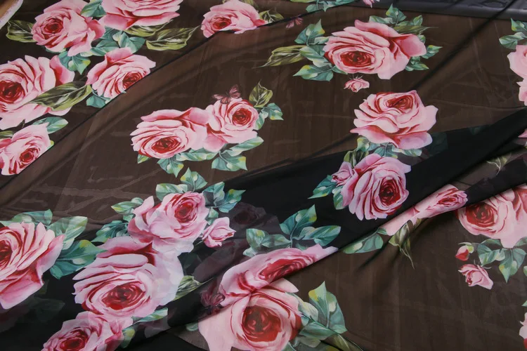 Черный цвет Роза печатных тонкий шифон ткань, мягкий шифон tissu DIY Одежда для платья, пляжное платье шифон tissu au метр