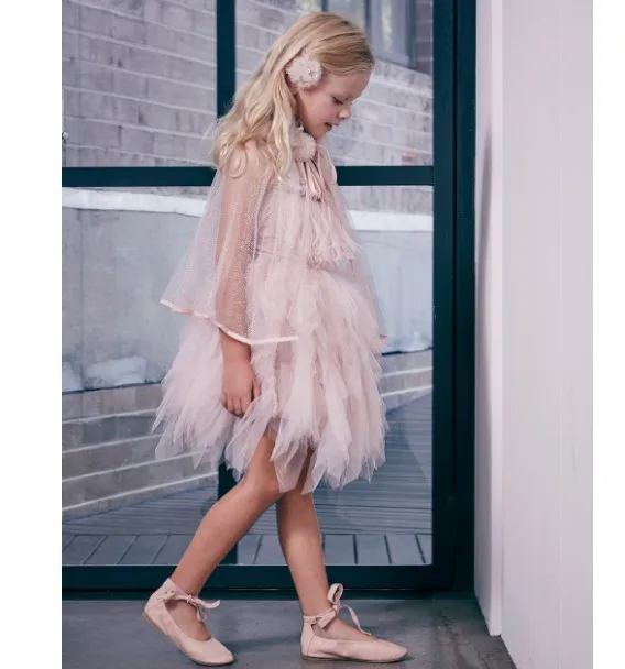 

INS HOT KIDS CAPES LACE TUTU CAPES GIRLS CLOTHING BABY GIRL CLOTHES LUXURY KIDS CLOTHES BABY GIRL CLOTHES GIRLS CLOTHING