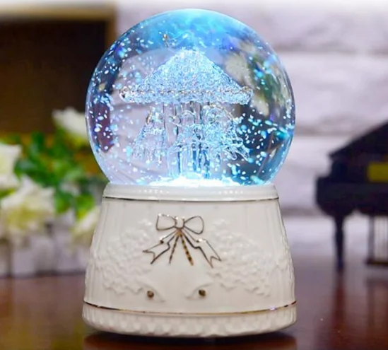 

Fashion Carousel Crystal Ball Music Box Creative Living Room Desktop Decoration Music Box To Send Girlfriend Birthday Gift Q276