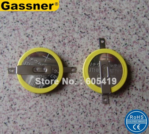 CR2025 with pins 5