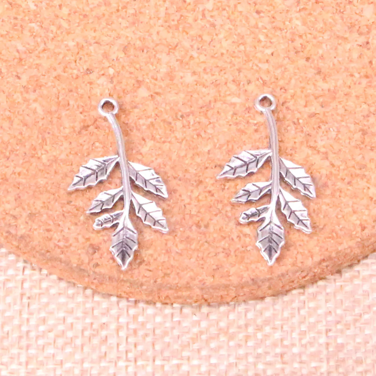 20pcs Tibetan Silver Plated leaf branch connector Charms Pendants for
