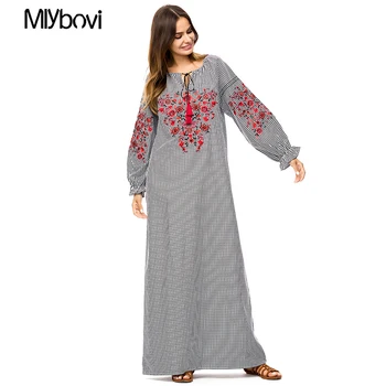 

Fashion Gray Embroidery Dress Female Robe Abaya Tunic Muslim Kimono Loose Plaid Jubah Ramadan Middle East Arab Islamic Clothing