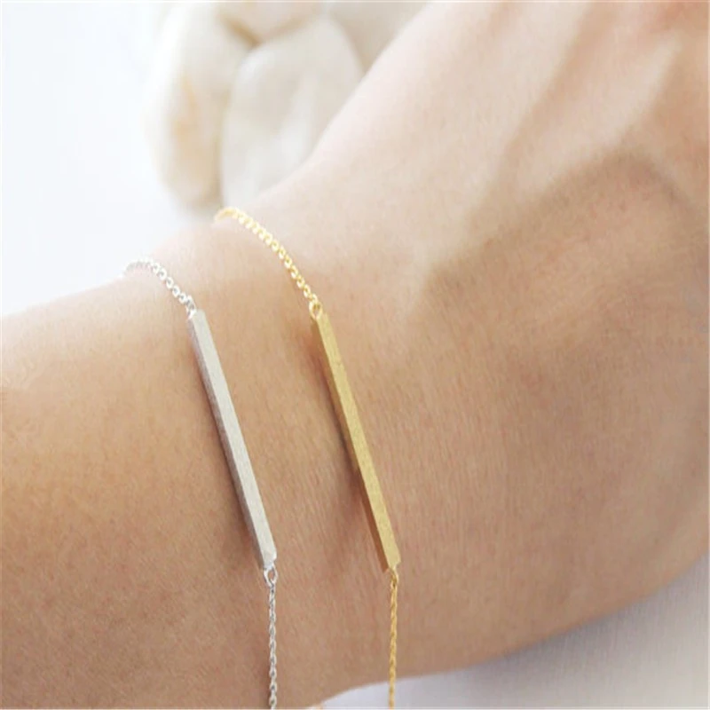 

Simle Design Bar Bracelet in Silver/ Gold Easy To Match Simple Modern-Minimalist-Everyday Wear Unisex Gift