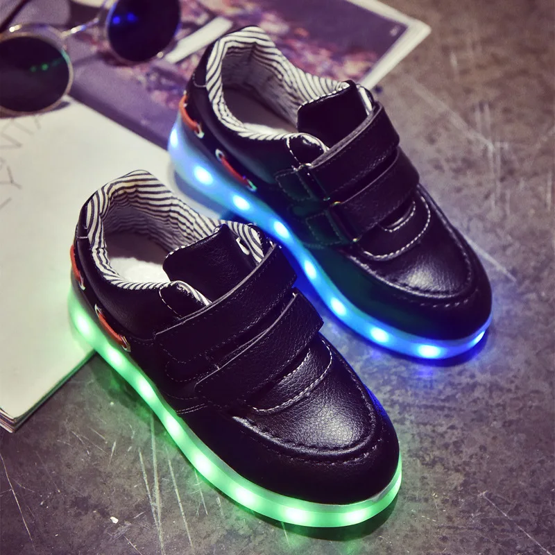 7ipupas детская обувь USB светодиодный свет светящиеся кроссовки Дети Повседневная мода 7 огни мать, отец, сын и дочь вечерние светодиодный кроссовки
