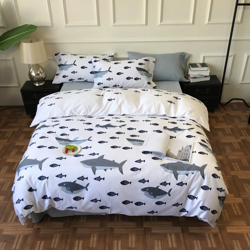 

iDouillet 4-piece Shark & Fishes Printed Bedding Set for Kids Adult 100% Cotton Duvet Cover Flat Sheet Pillowcases Queen King