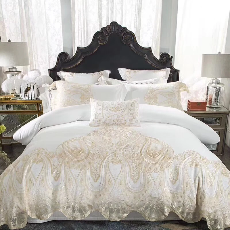 

4 or 6 piece luxury golden lace bedding set white 100% egyptian cotton bed linen Queen king size sheets 60*60cm euro pillowcase