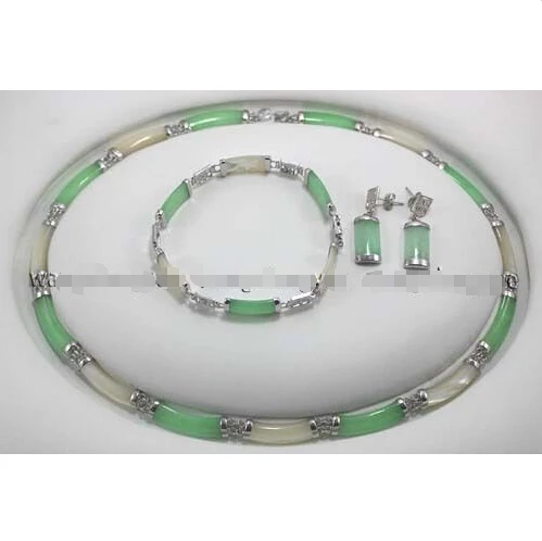 

Free shipping New style Natural noble jewelry>>>>Natural Green & White Jade Link Necklace Bracelet earrings Set