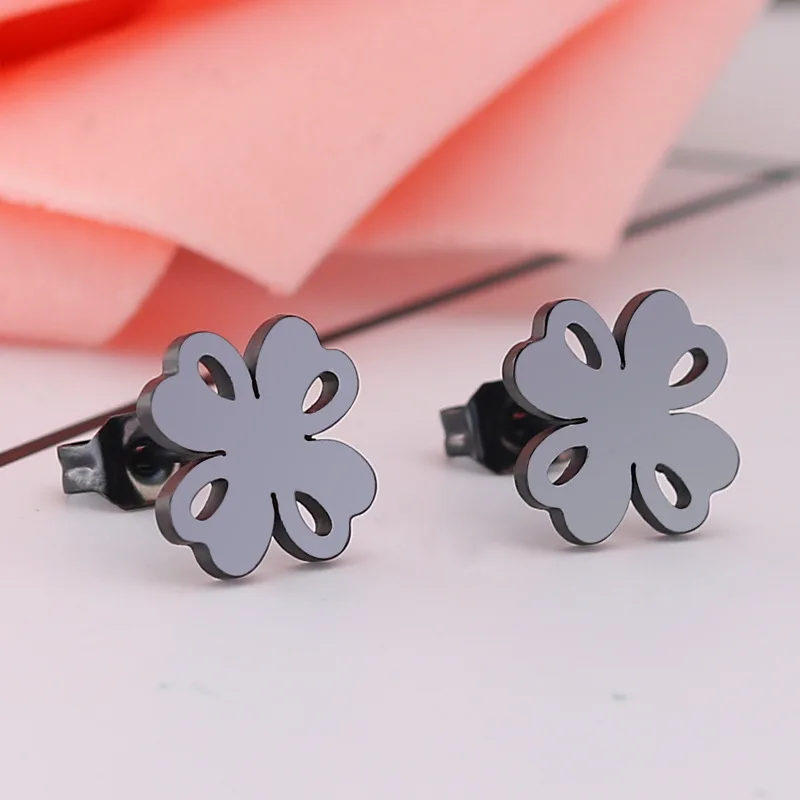 cutting earrings