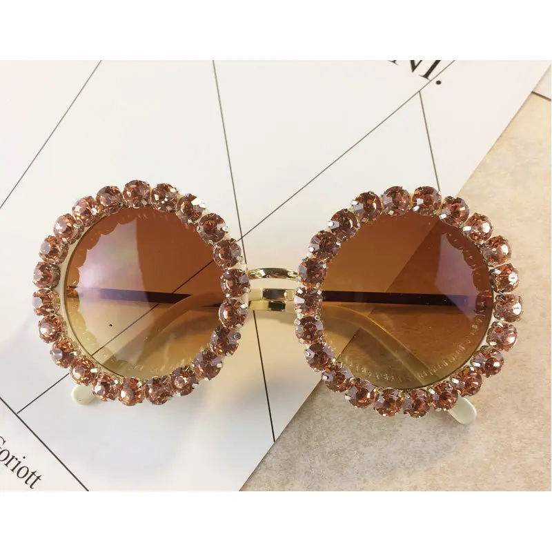 Mincl/Diamond цвет солнцезащитные очки для женщин в стиле барокко Регулируемый личность женское украшение Защита от солнца очки женские оттенки FML