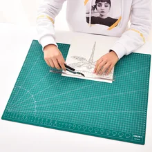 Deli A2 PVC Multipurpose Self Healing Cutting Mats for DIY Tool Cutting Board Double-sided Durable Paper Mat 455mm X 605mm a2 cutting mat multicolour cutting board cutting plate the self healing mat estera de corte