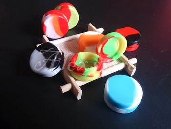 

5pcs 3ml Small Round Silicone Containers Silicon container dabber 32*15mm food grade wax jars dab storage rubber for vape