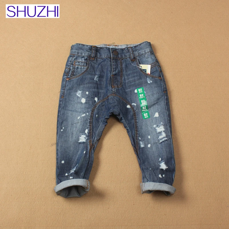 SHUZHI/джинсы для маленьких мальчиков рваные штаны, брюки джинсы-шаровары для маленьких мальчиков и девочек повседневные рваные джинсы для детей возрастом от 2 до 8 лет