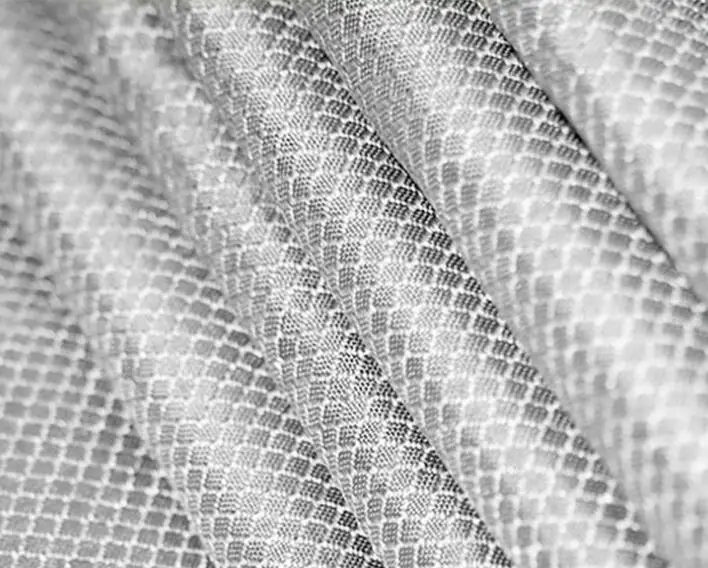 экранирующая сетка от электромагнитного излучения. экранирующая ткань rf-53. защитная экранирующая ткань. ткань для экранирования. сенсорная ткань.