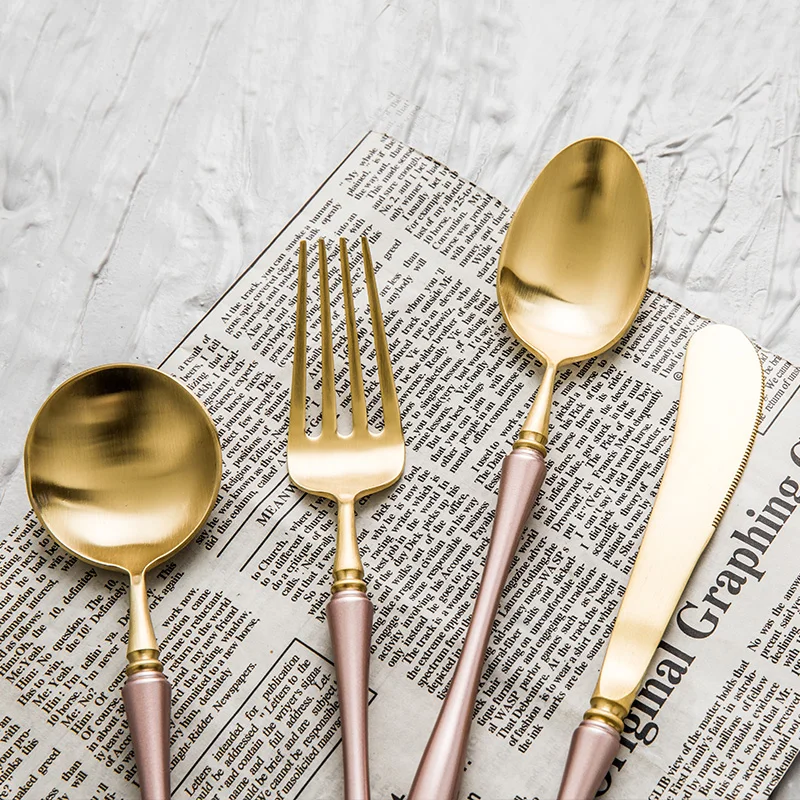

KINGLANG Japanese Style Metal Dinner Spoon Knife Fork Household Steak Cutlery Set Rose Gold Tableware