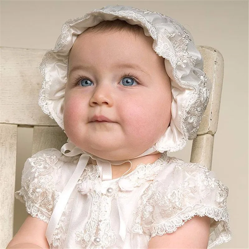 

Hot Sale Ivory color and To the Length of the New Birthday Baby Dress Baby Girl Christening Gowns Baby Girl Baptism Dresseslx