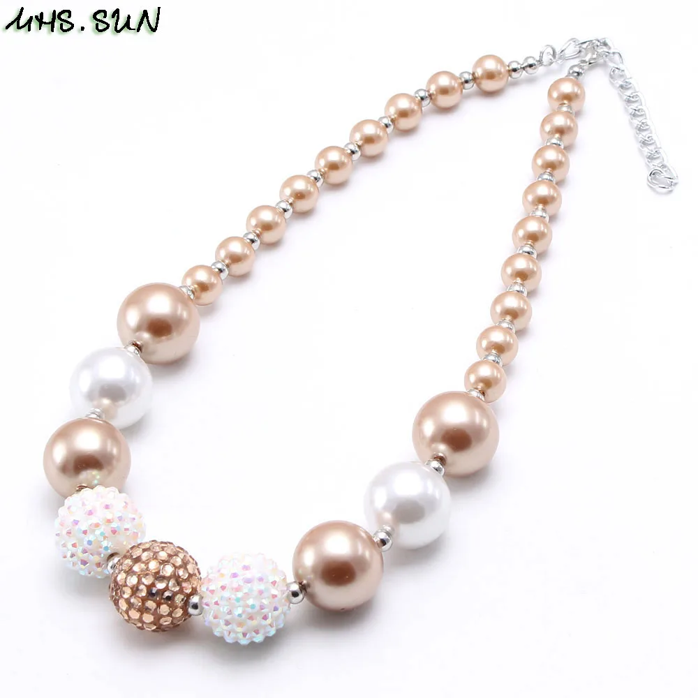

MHS.SUN Adorable Baby Girls Chunky Beads Necklace Fashion Kids Child Toddler Bubblegum Beaded Necklace Charm Chunky Jewelry 1Pcs