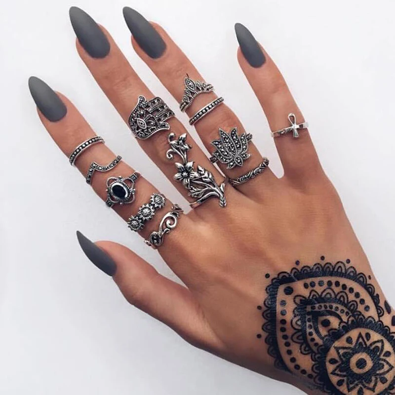 

Tocona 12pc/set Vintage Silver Rings Set Black Rhinestone Flower Hamsa Knuckle Crown Finger Jewelry Midi Rings for Women 6394
