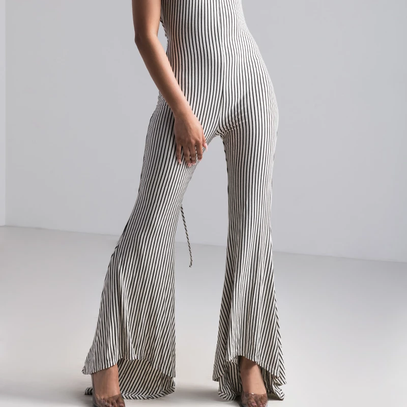 THEM BACK DETAILS FLARE JUMPSUIT