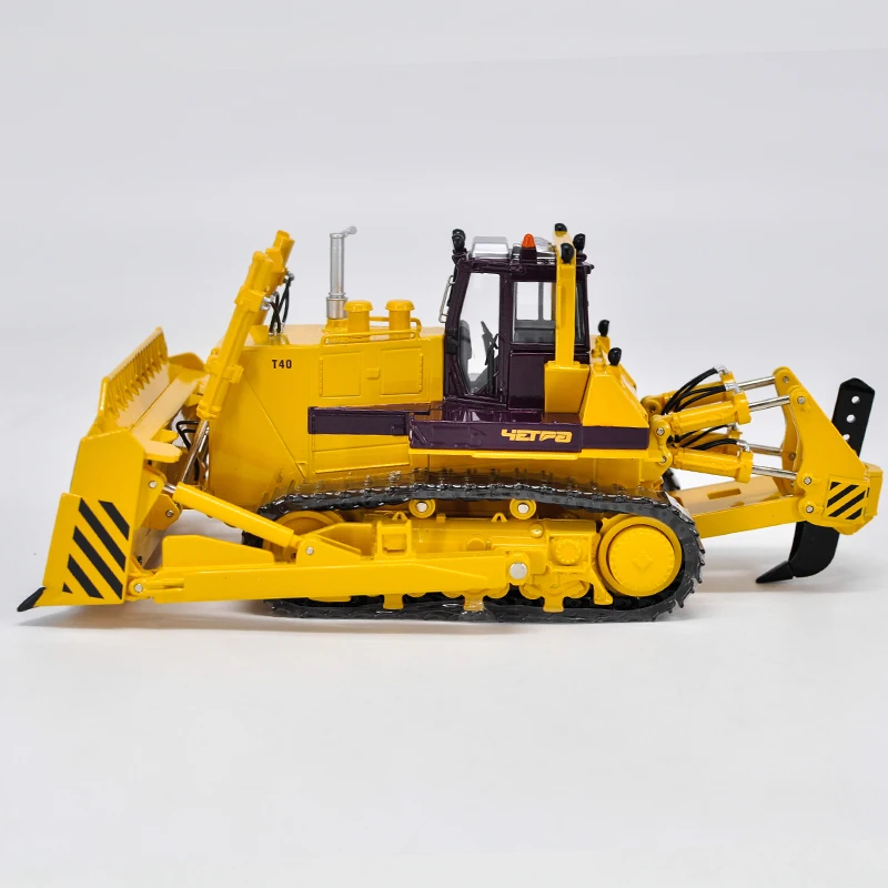 

Alloy Model Gift 1:50 Scale Russian YETPA T-40 Bulldozer Engineering Machinery Vehicles DieCast Toy Model Collection Decoration