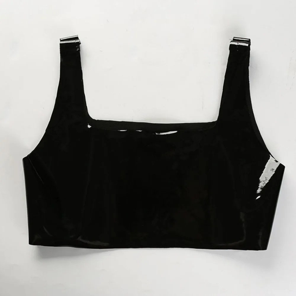 Женский топ без рукавов черный укороченный на бретелях с пупком летний