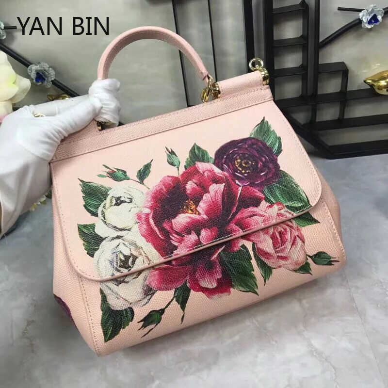

2019 High quality designer brand female small shoulder bag color wide shoulder zipper mini square bag mobile Messenger women bag