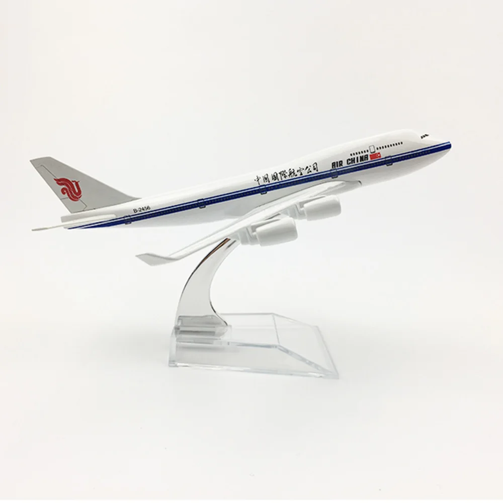 

1/400 Scale Alloy Aircraft Boeing 747 Air China 16cm Alloy Plane B747 Model Toys Children Kids Gift for Collection