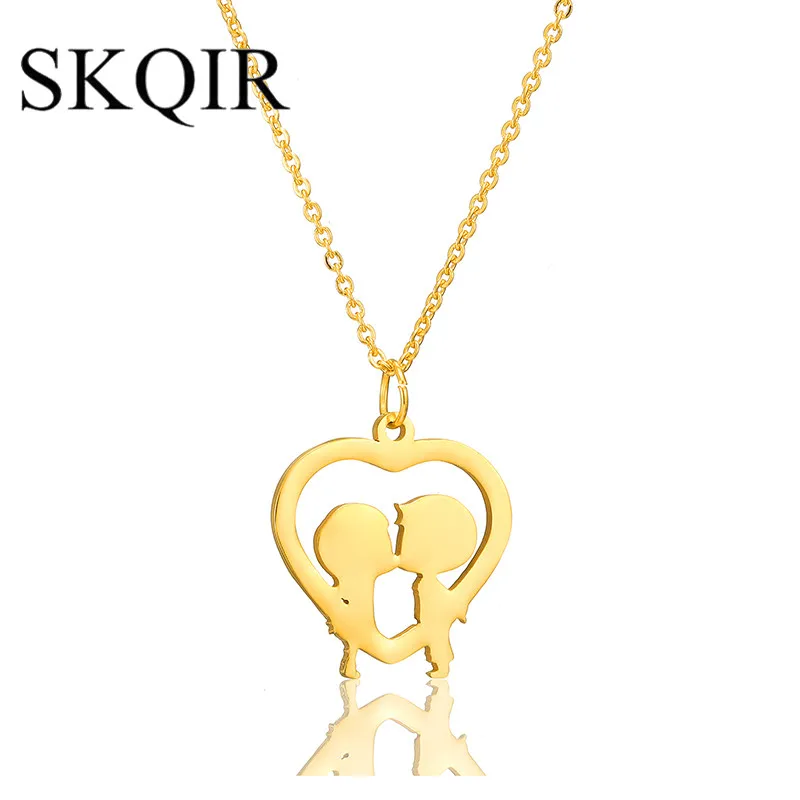 Boy And Girl Kissing Necklace atelieryuwa.ciao.jp